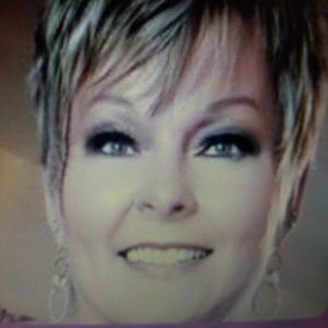 Meet your Posher, Lydia